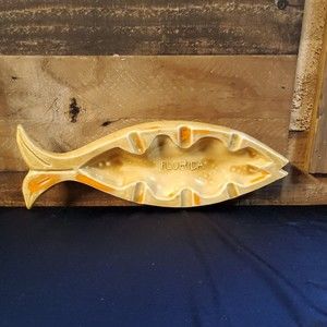 Vintage MCM Ceramic Fish Ashtray Florida six slots
